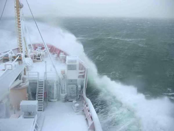 Crazy sea storm (Real-Photos) Pictures, Images and Photos