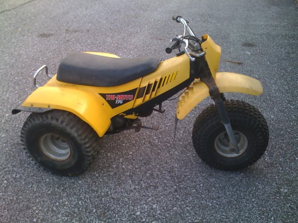 anyone have a carb and or pull starter off a yamaha tri moto 175