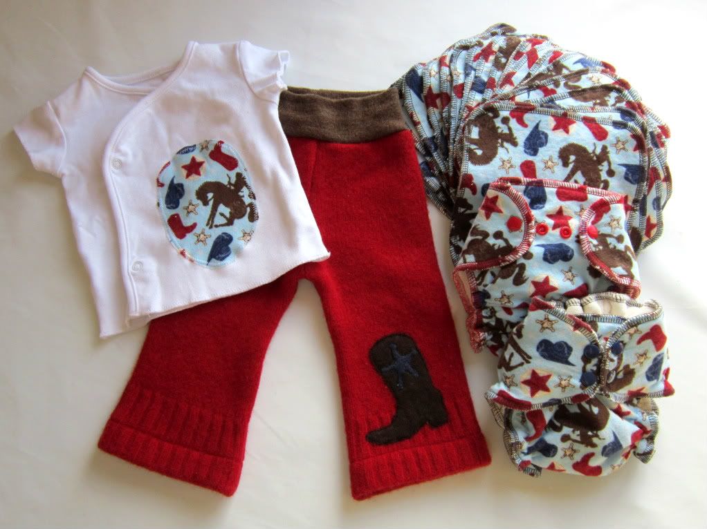 "lil Cowpoke!" Longies Set, top, wipes and 2 diapers - Small
