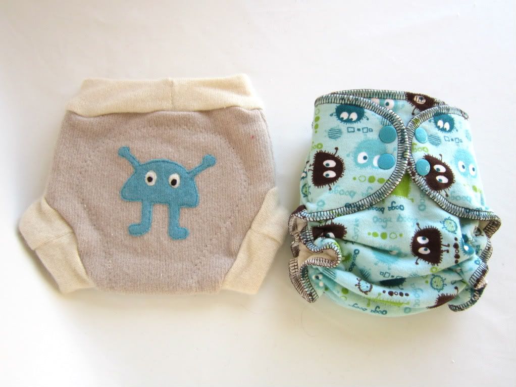 "Teal Ooga!" Cashmere Soaker and Bamboo Fitted Diaper - Small