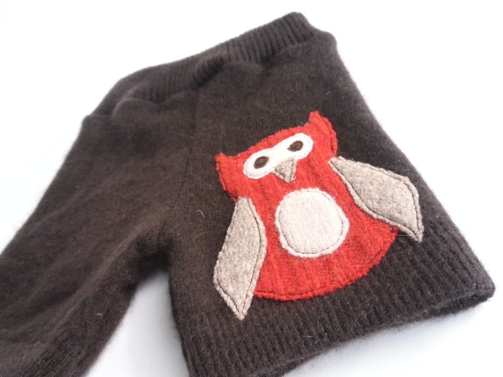 Cashmere "Life's a Hoot!" Shorties - Small